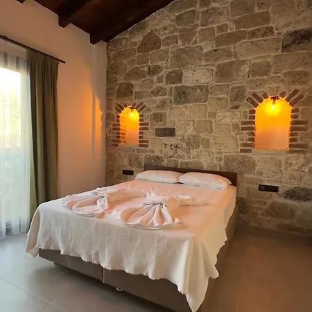 Mira House Bed & Breakfast Cesme